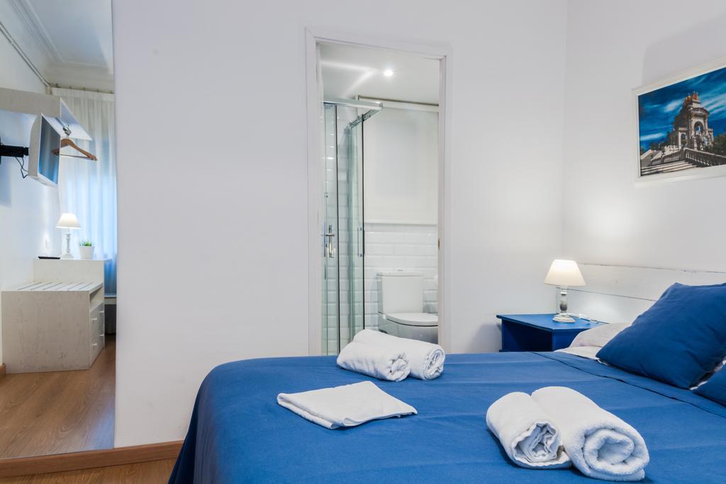 Blue Bed & Breakfast Barcelona