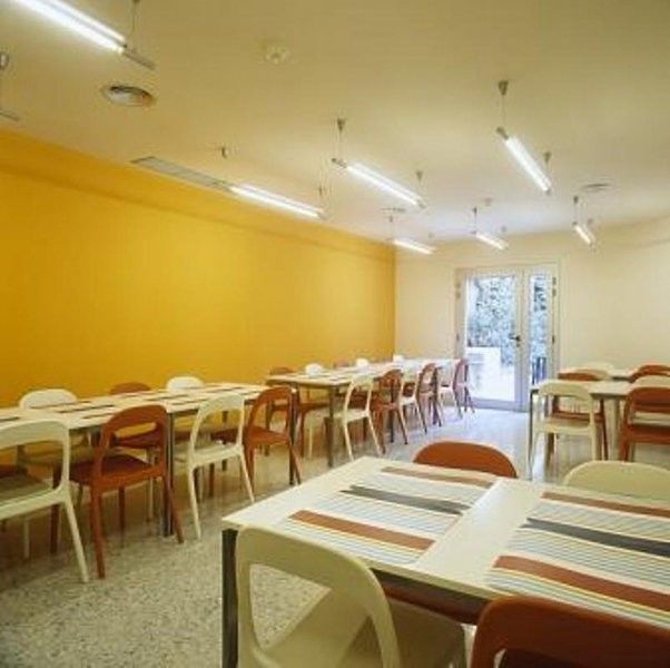 Residencia Erasmus Gracia Apartment *