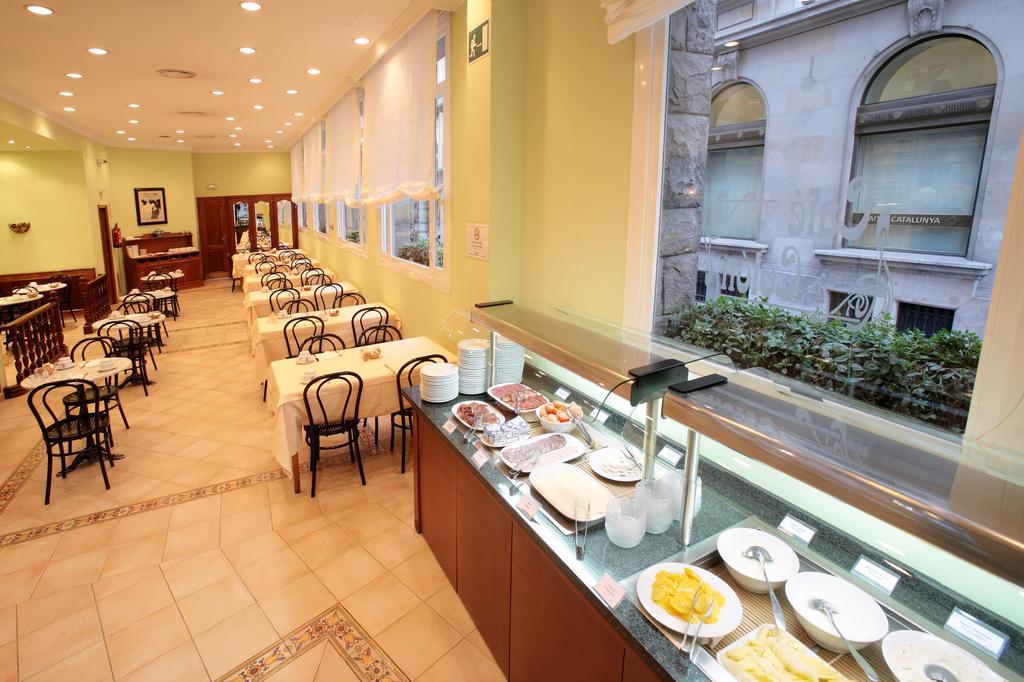 Regencia Colón Hotel 3*
