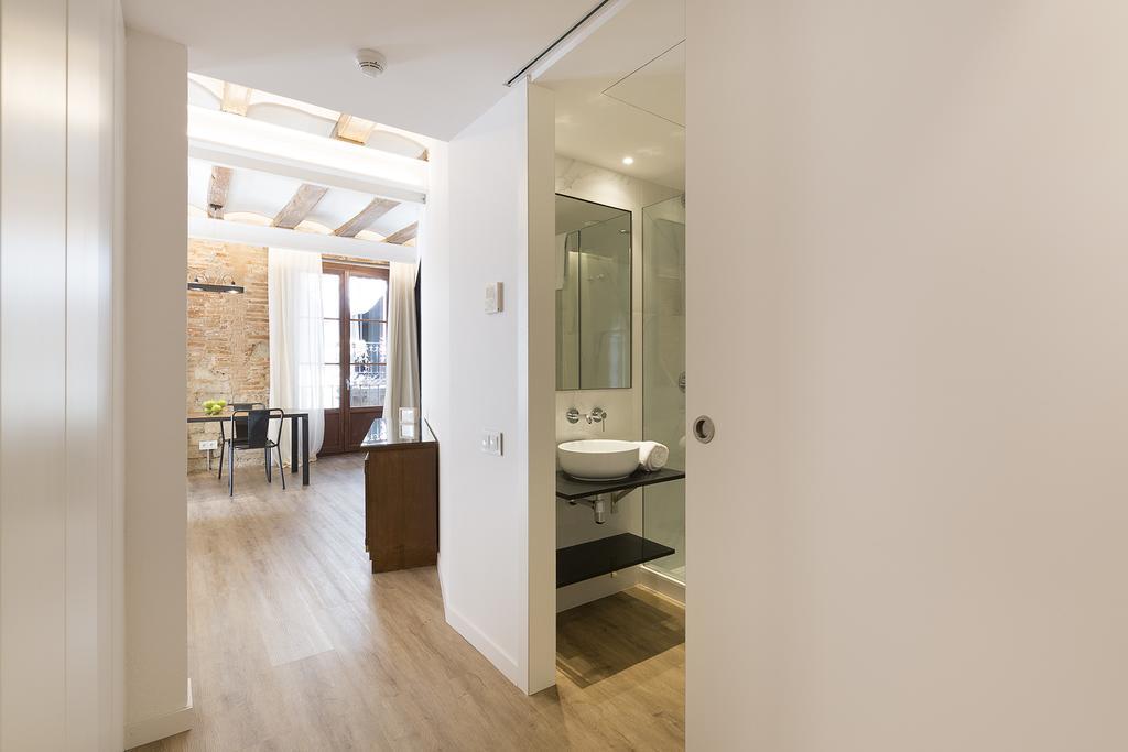 Deco Barcelona-born Apt. Apartment *
