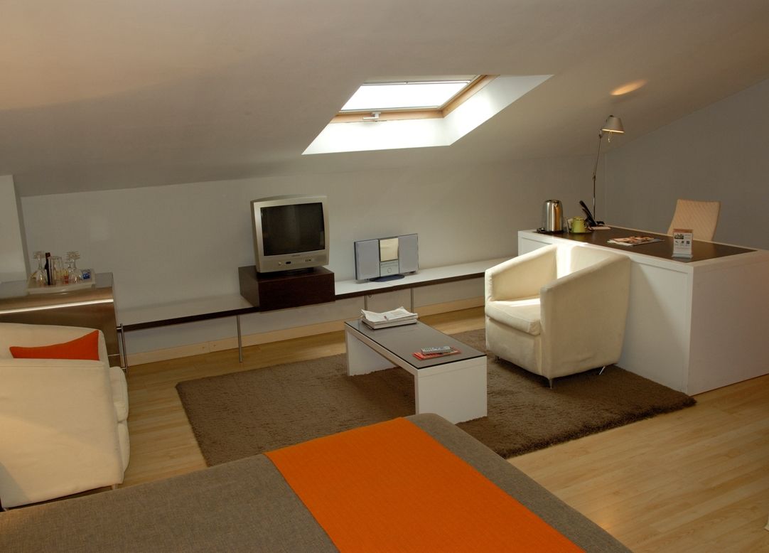 Hotel Atenea Rekord 4*