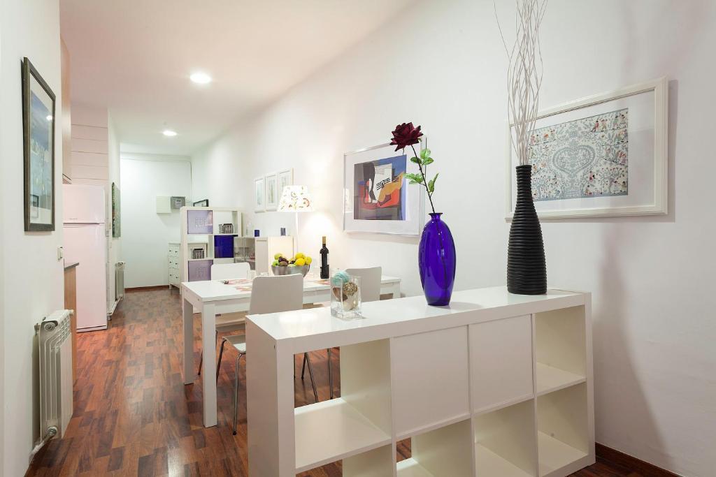 Comtal Apartamento *