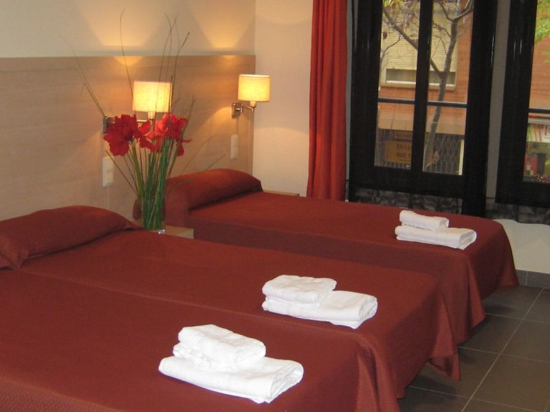 Residencia Erasmus Gracia Apartment Barcelona