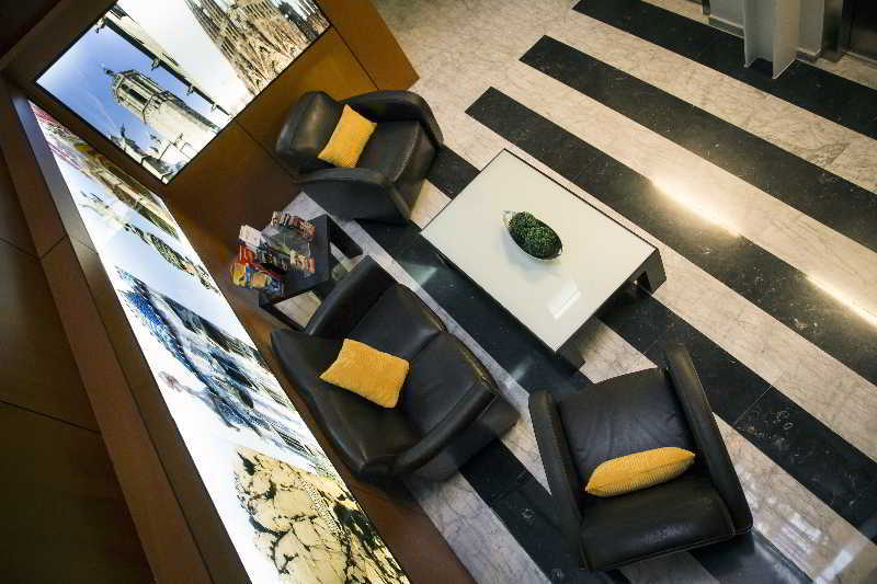 Libere Sant Antoni Aparthotel Barcelona