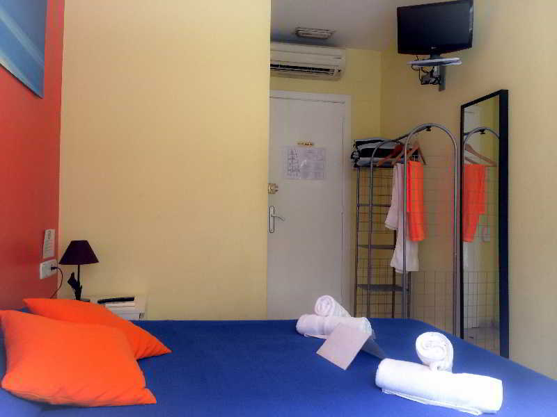 Pensión Centre 2*