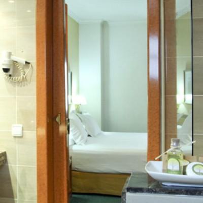 Acacia Apartahotel 4*