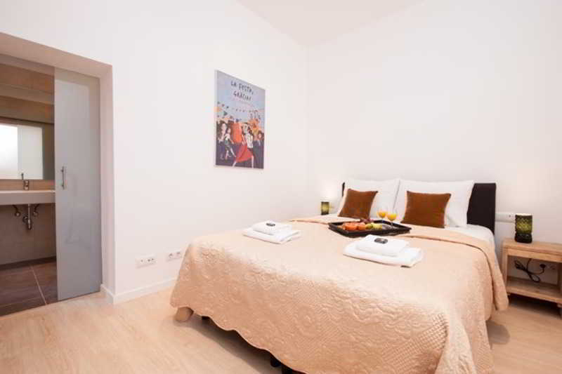 Short Group Gracia Serviced Apartamento Barcelona