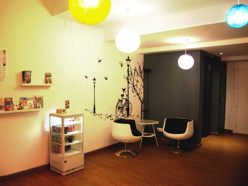 Bypillow House Hotel