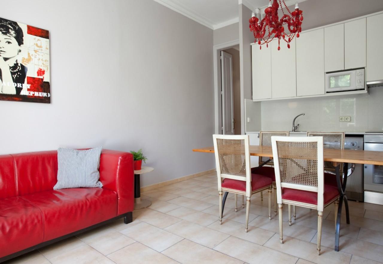 Apartamento Aparteasy - Family Sant Antoni Apt.