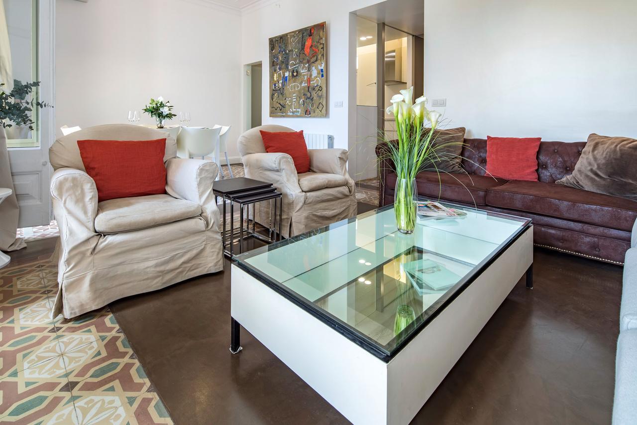 Apartamento Habitat Garden View Barcelona