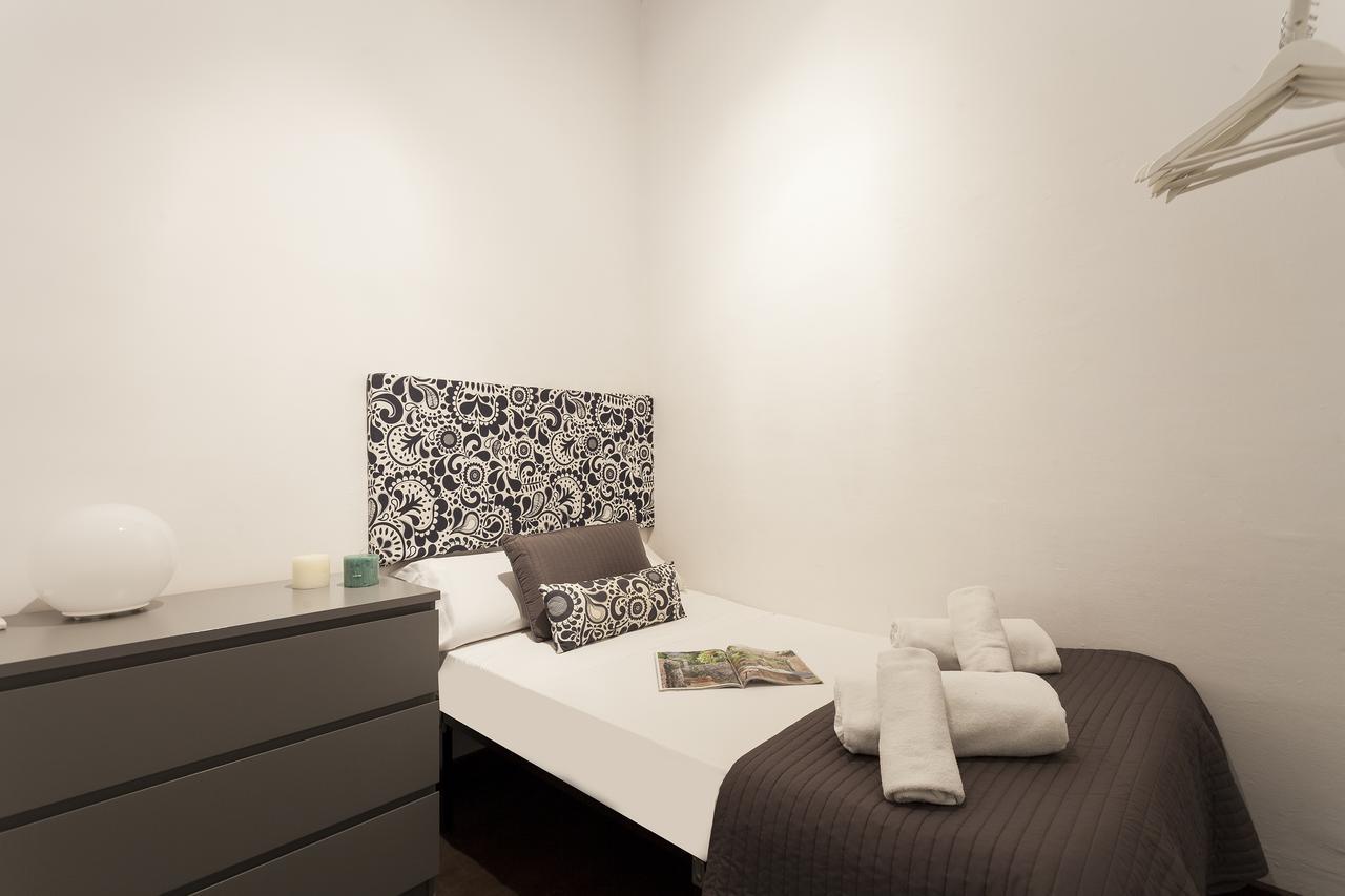 Ab Sagrada Familia Apartamento *