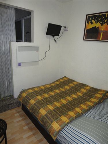 Hostal Station *