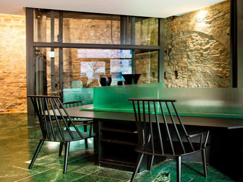 Apartahotel Allada 3*