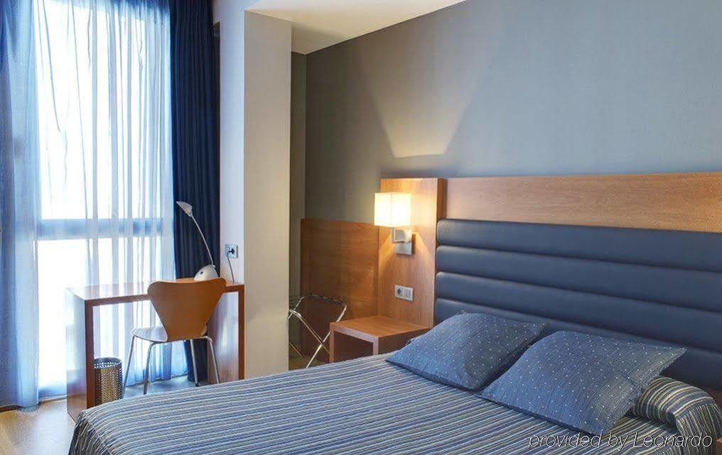 Hotel Century 3*