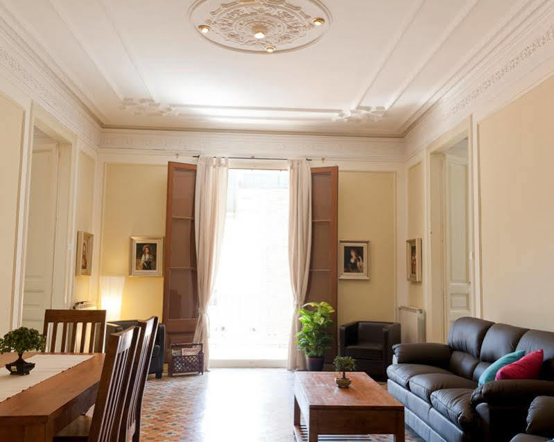 Sibsbcn- Rambla- Family Friends Business Apartamento *