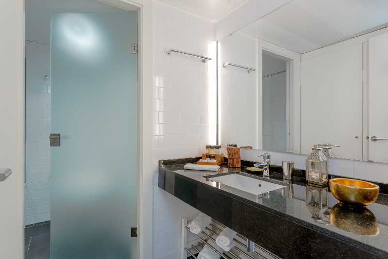 Urban District - Rambla & Pool * Barcelona