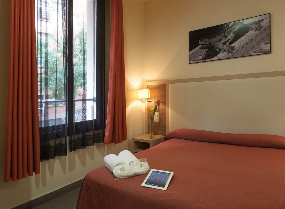Apartment Residencia Erasmus Gracia *