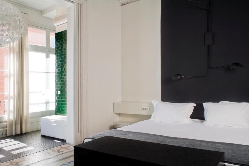 Hotel Praktik Rambla 3*