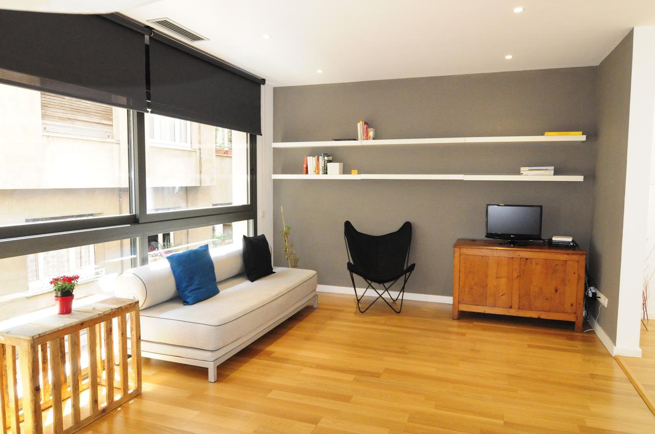 Rentbcn Gracia Deluxe Apartment *
