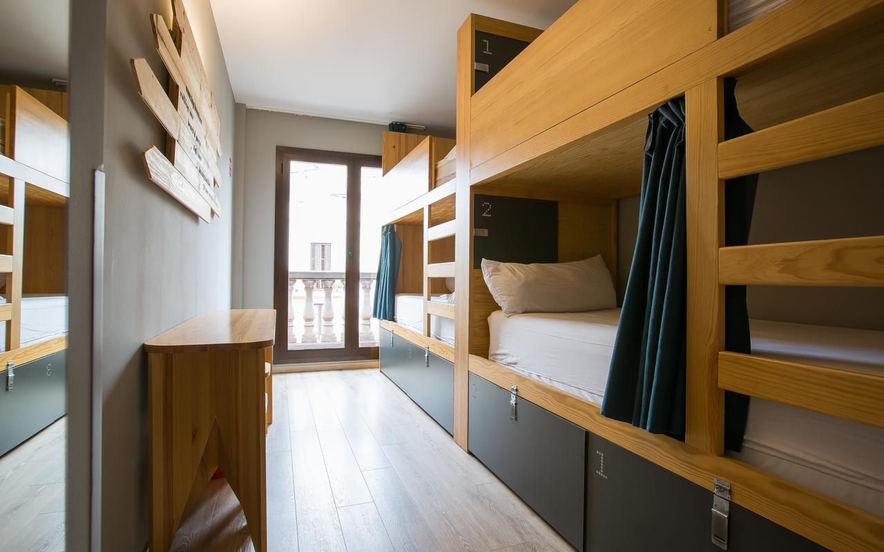 Hostal Yeah *