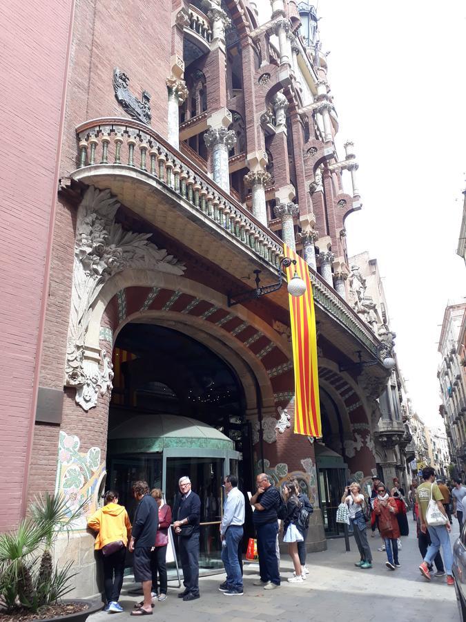 Eixample Patio Views With Amazing Terrace Barcelona