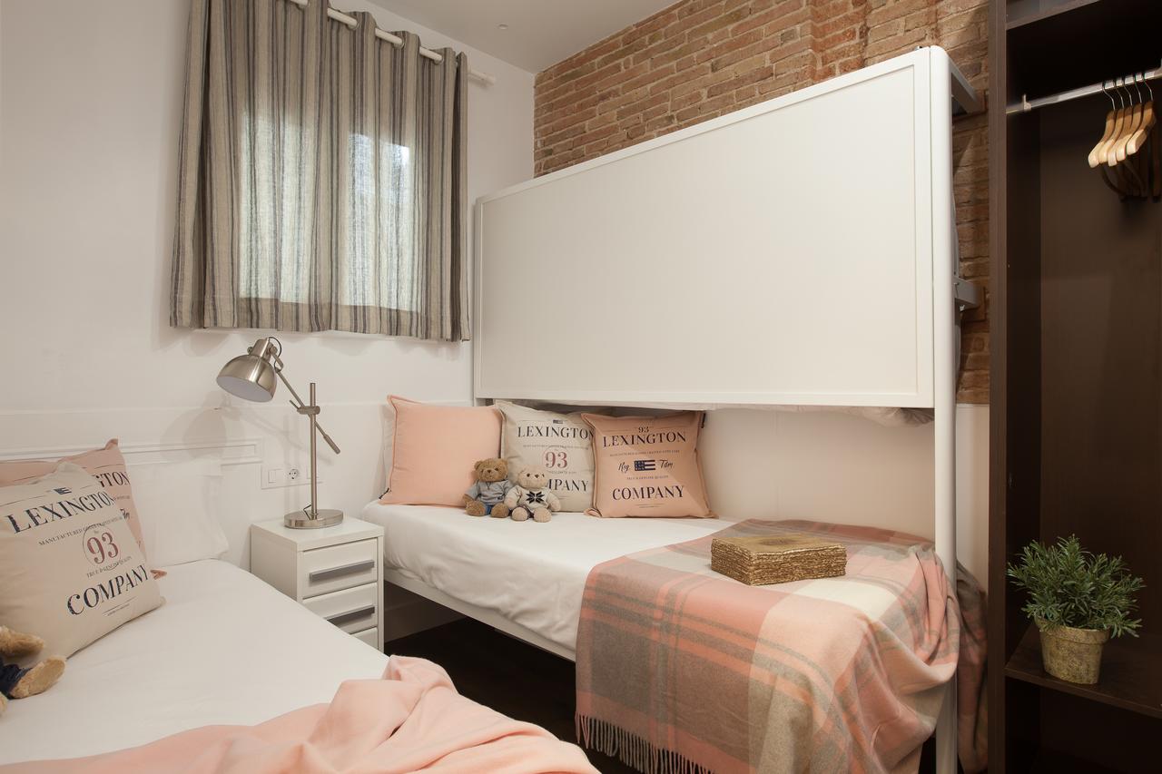 Enjoybcn Coliseum Apartamento *