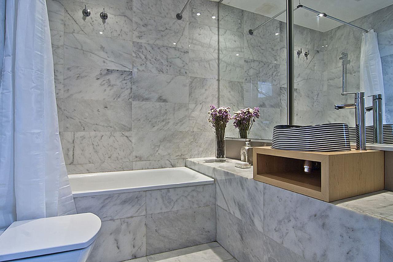 Apartment Rentals - Gracia Pool Center *