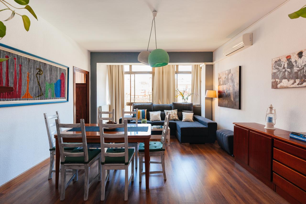 Guillermo Tell Apartment
