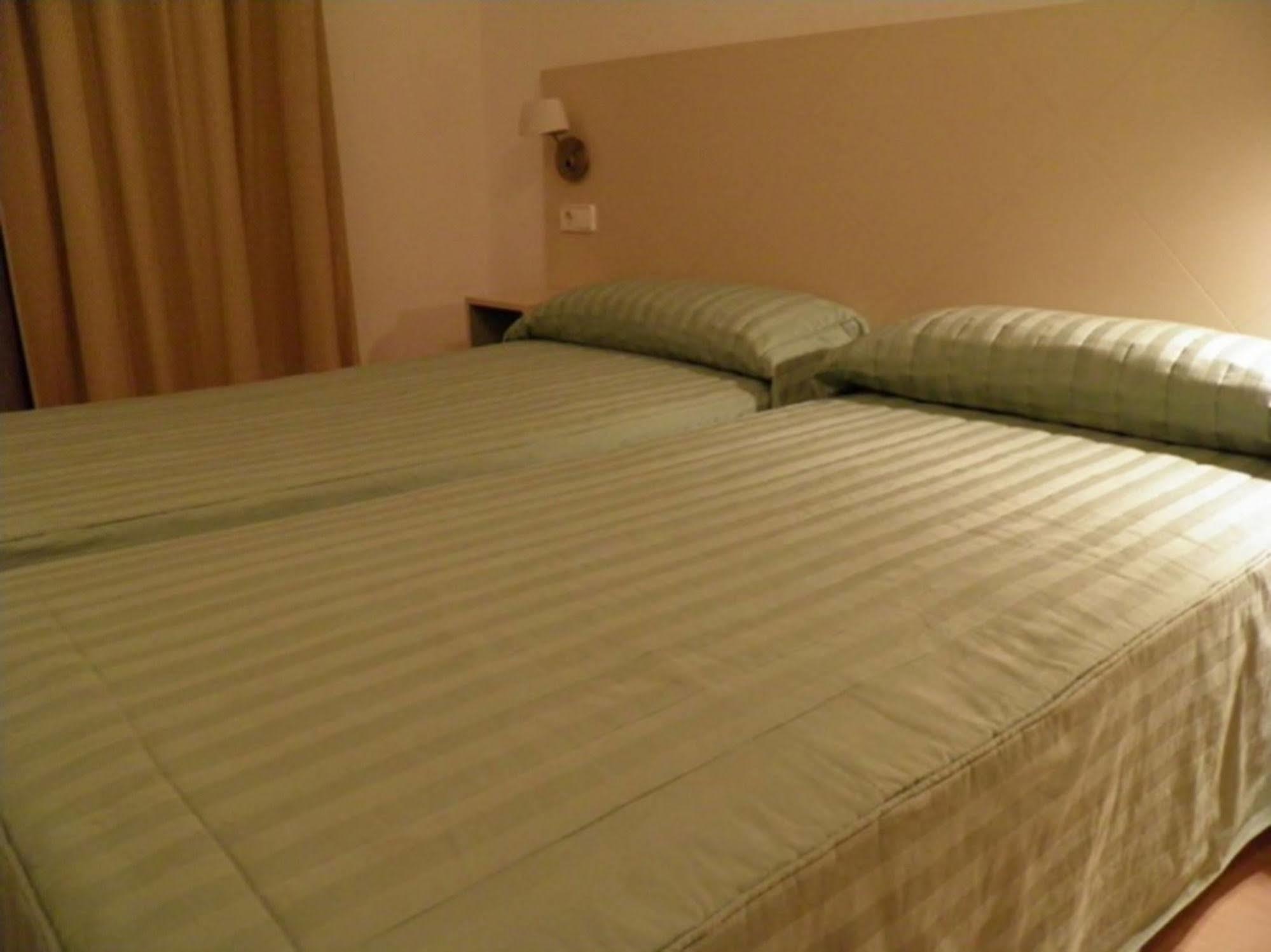 Sant Jordi Fontanella Apartamento *
