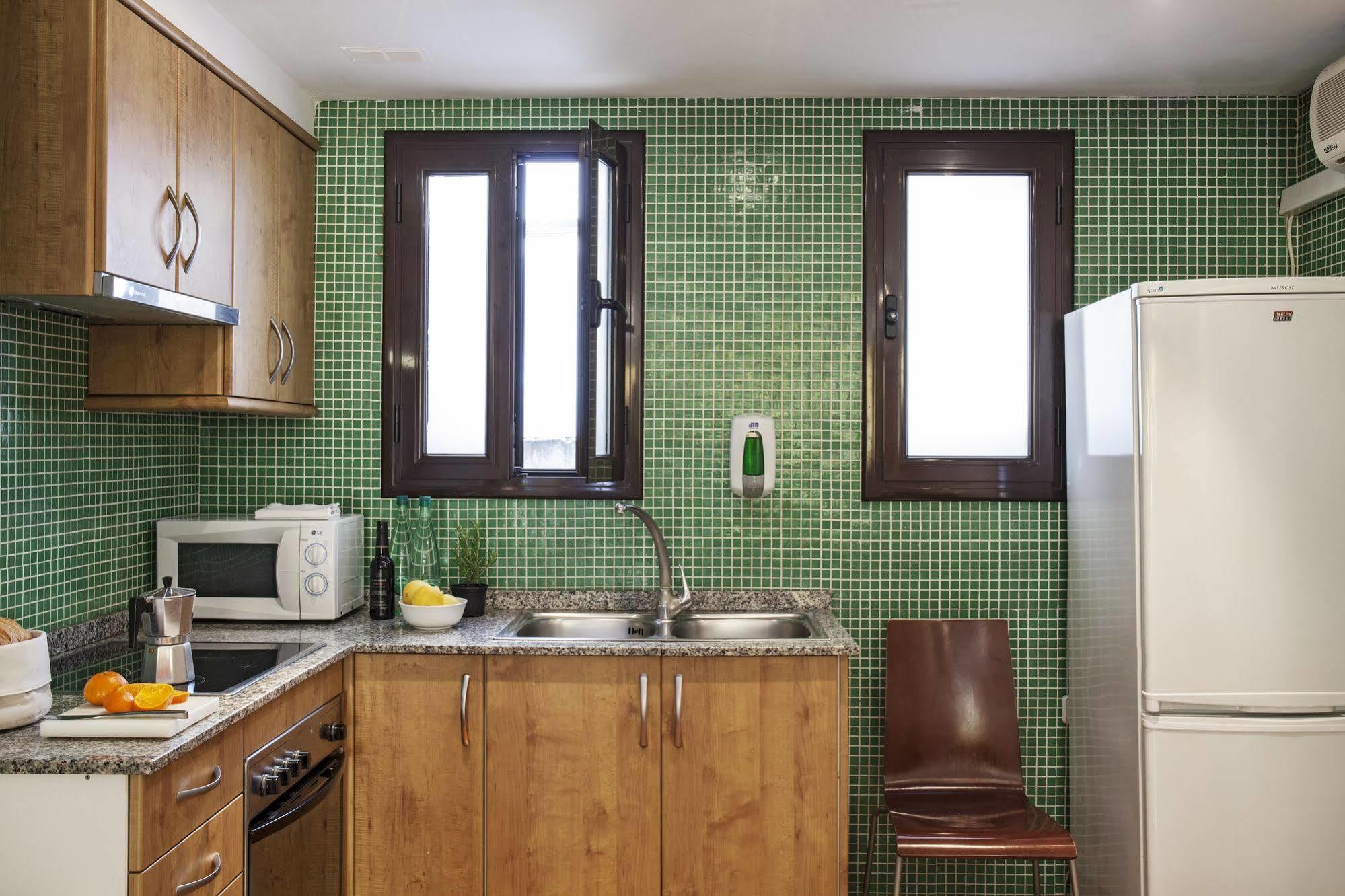 Apartamento Ainb Ramblas-guardia Barcelona