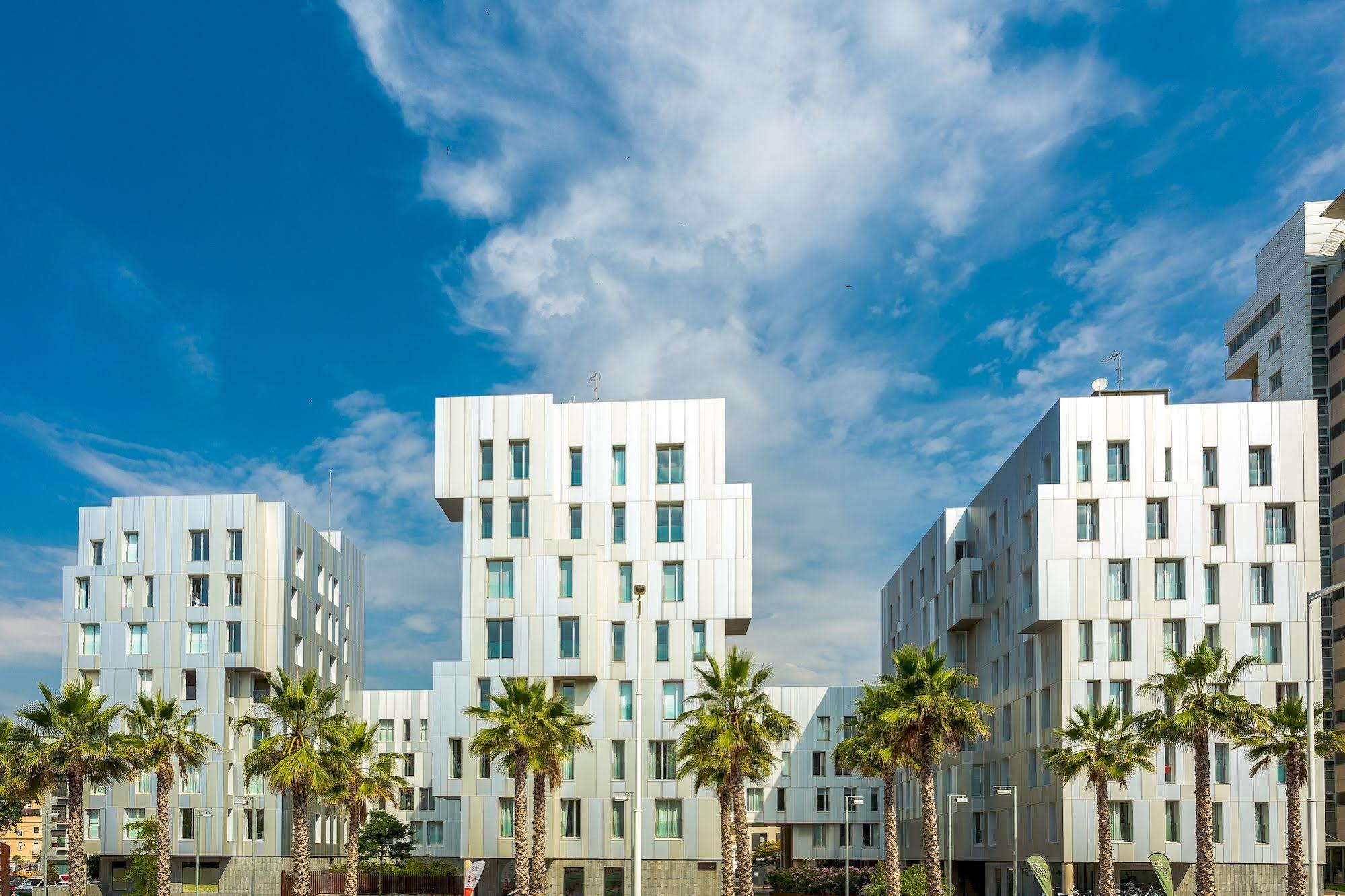 Urban District - Rambla & Pool Apartamento *
