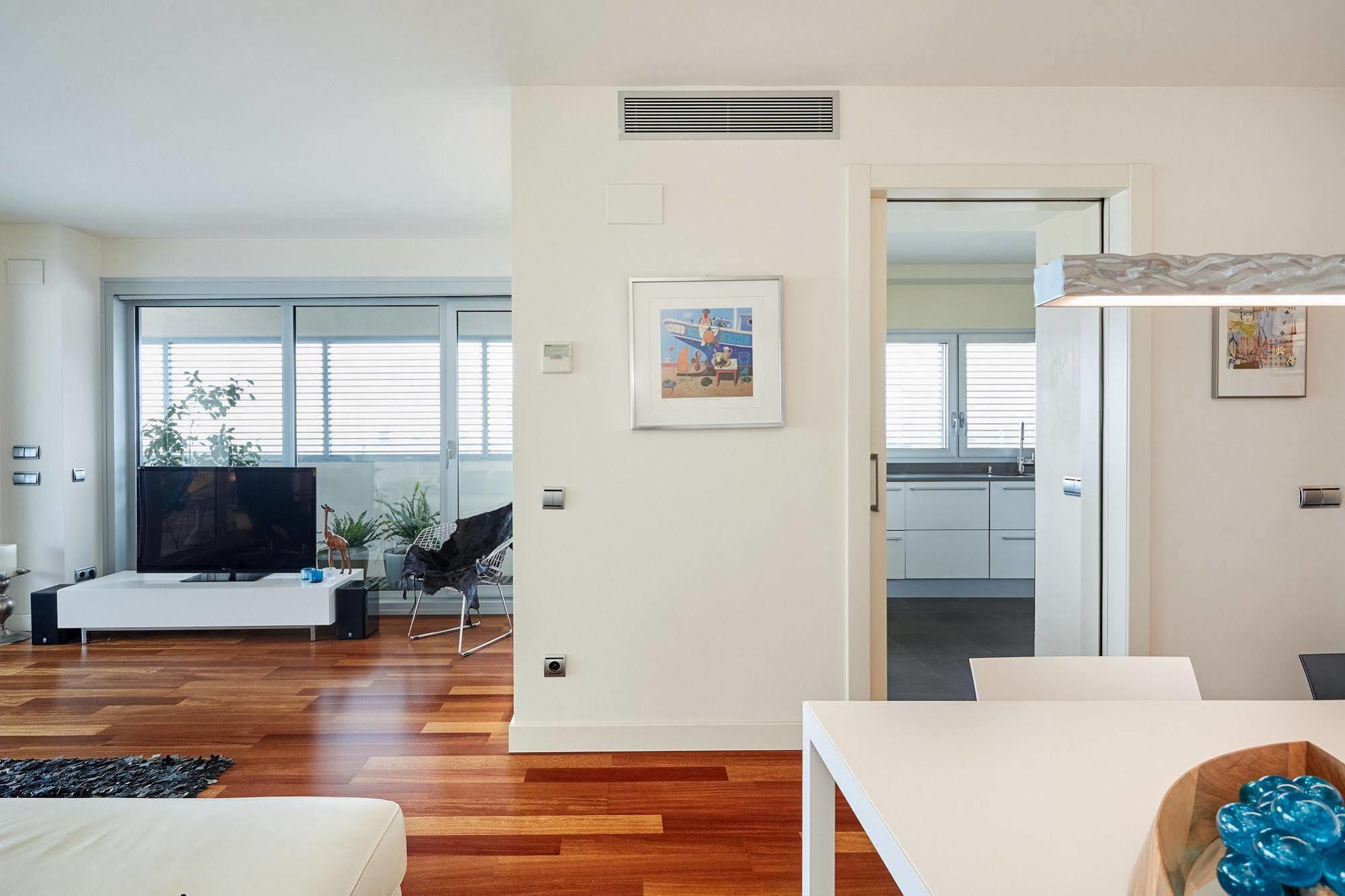 Urban District - Rambla & Pool * Barcelona