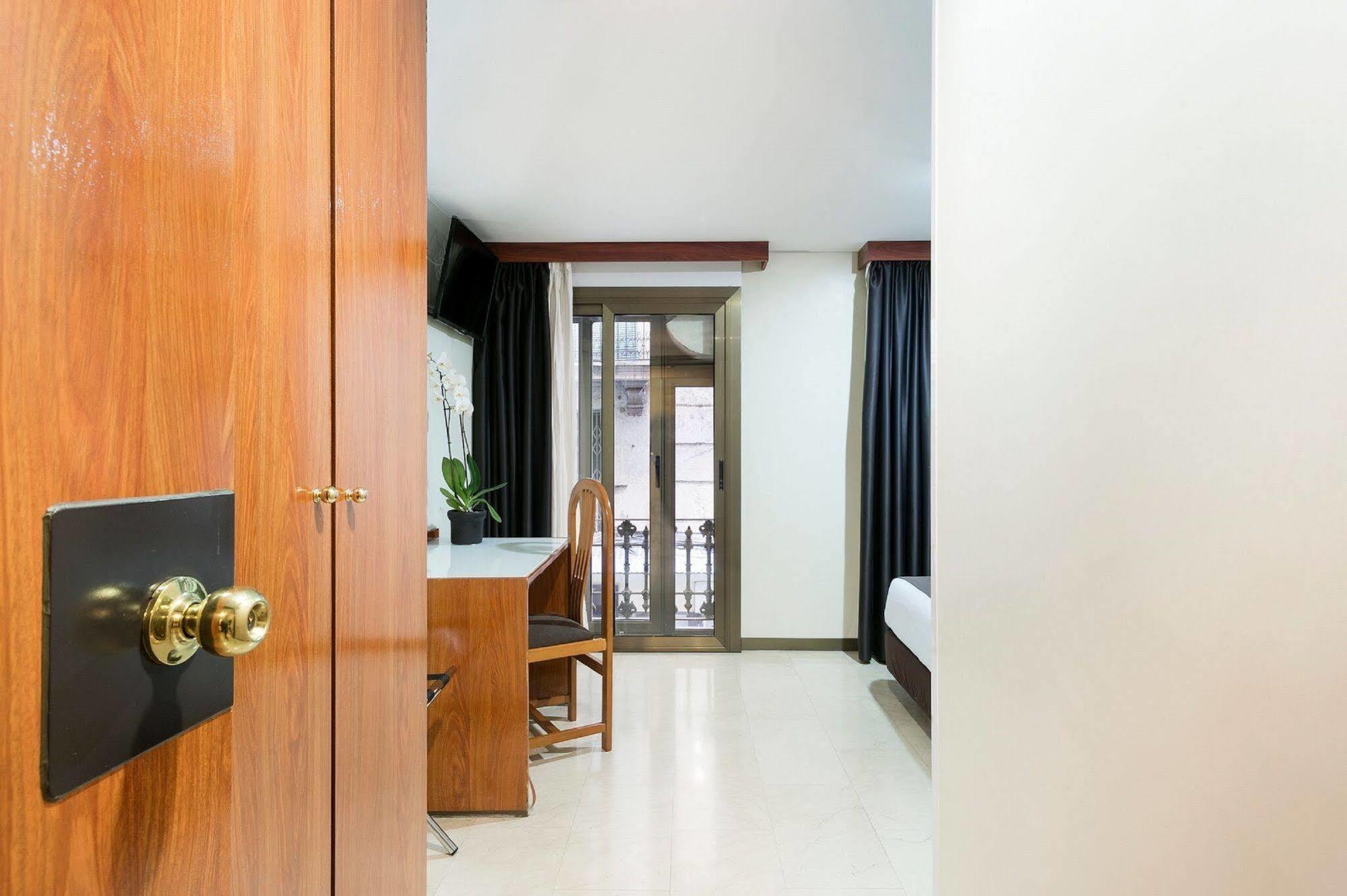 Condal Hotel 3*