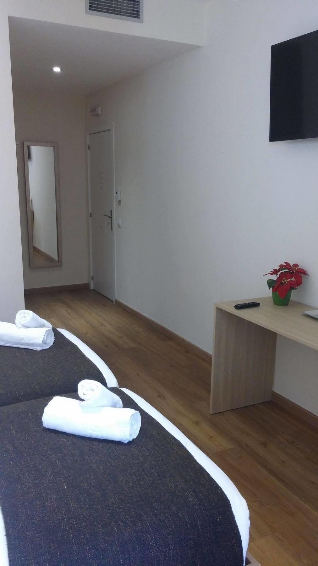 Travel 3* Barcelona
