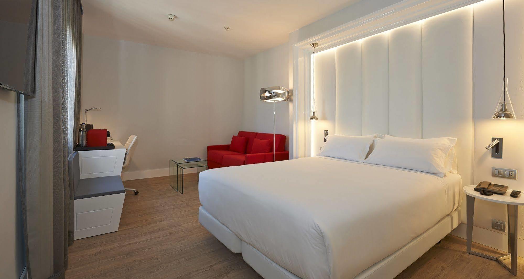Hotel Nh Collection Gran Calderon 5*