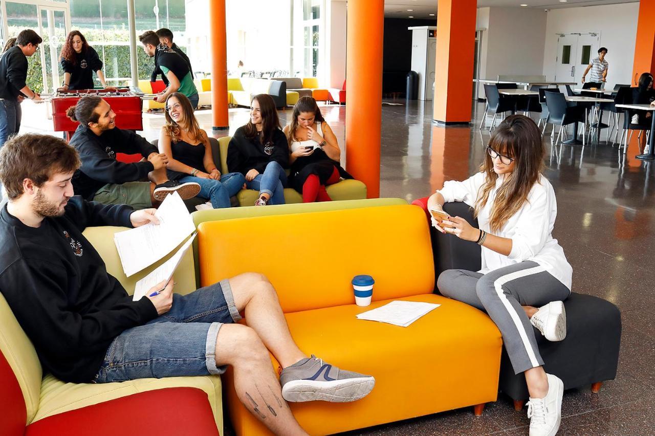 Apartamento àgora Bcn. Residencia Universitaria Internacional