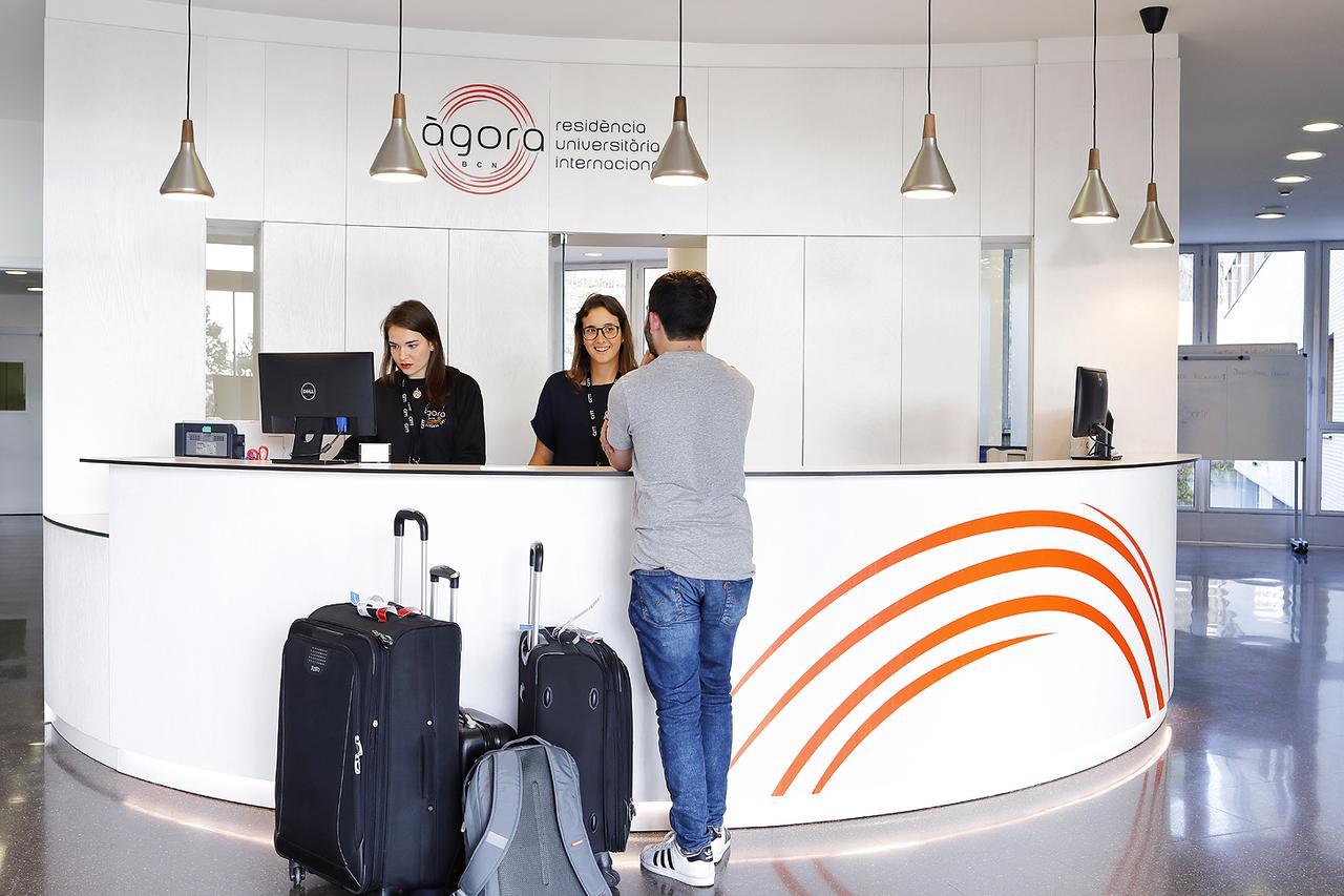 Apartamento àgora Bcn. Residencia Universitaria Internacional *