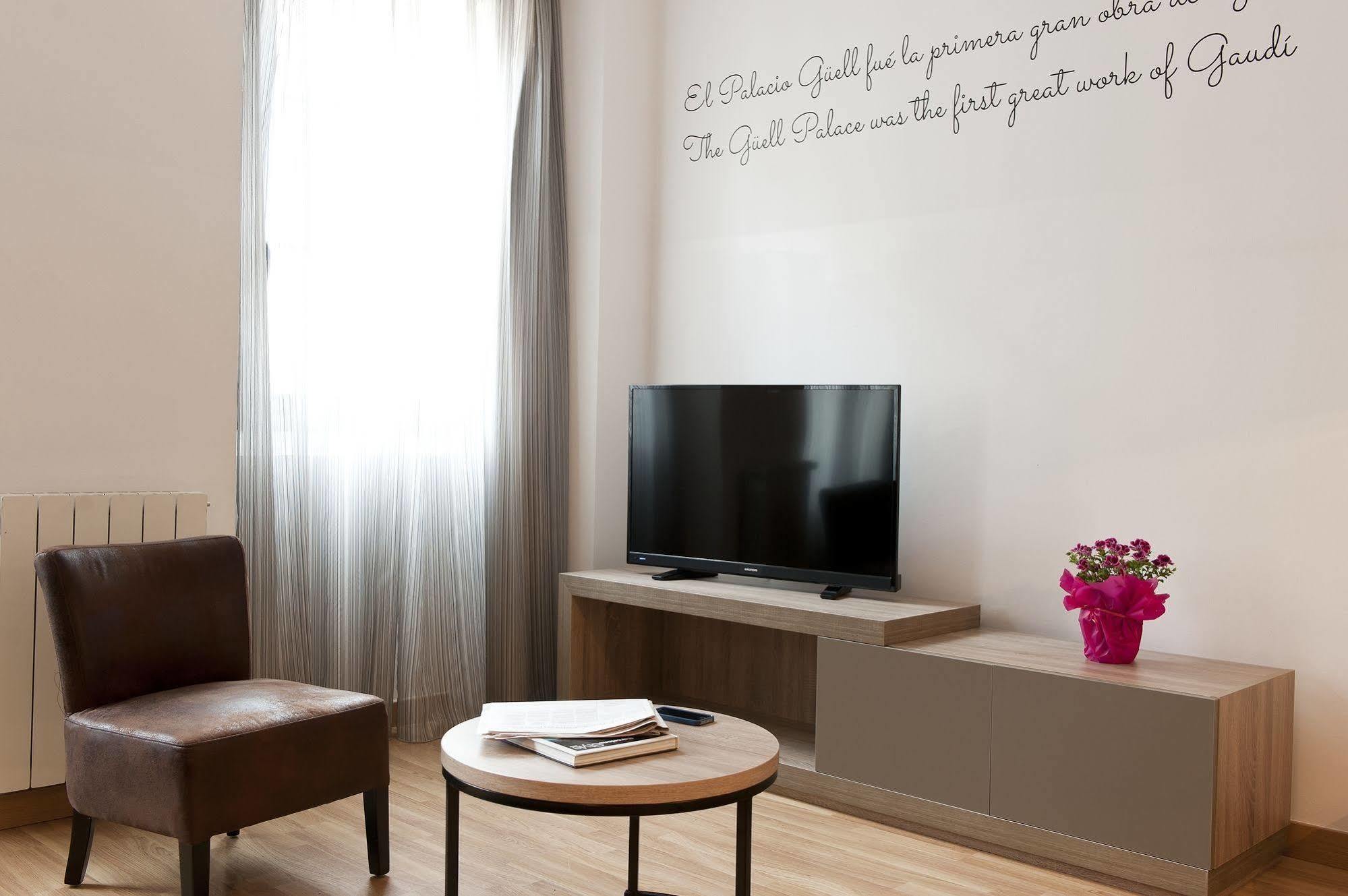 Mh Ramblas Apartment