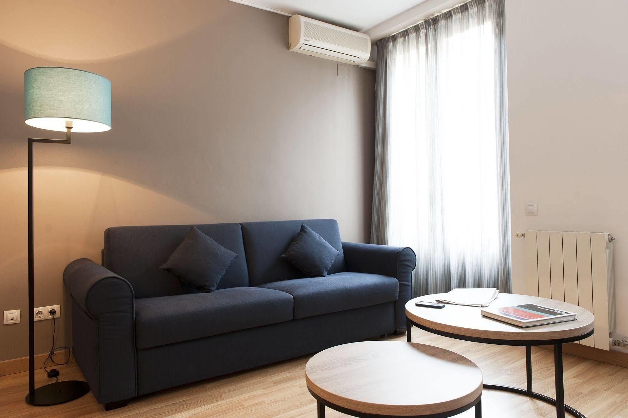 Apartment Mh Ramblas Barcelona