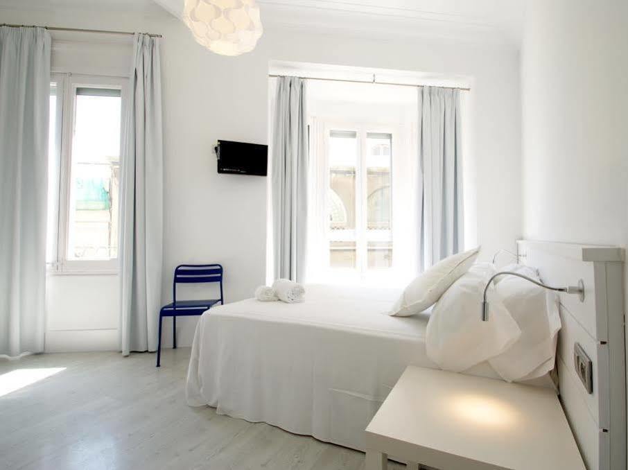 Express By Gaiarooms Pensión Barcelona
