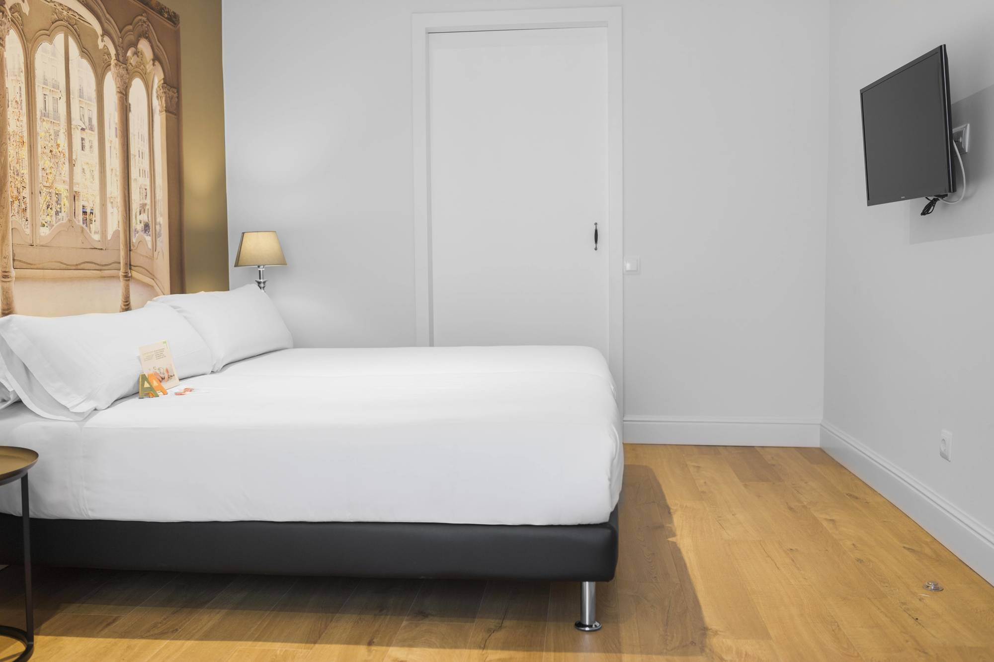 Hotel Mesón Castilla Atiram