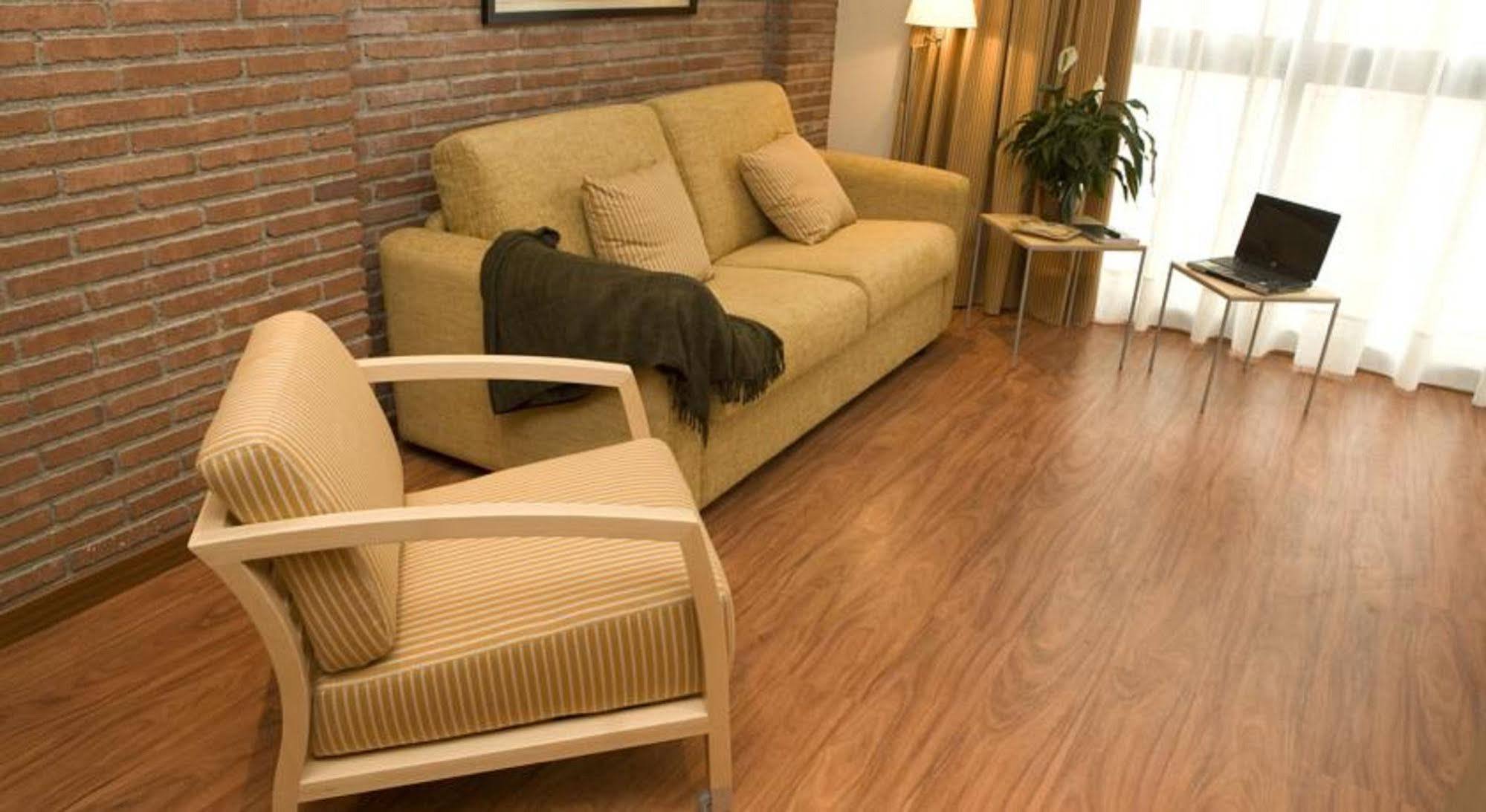 Serennia Cest Arc De Triomf Apartamento *
