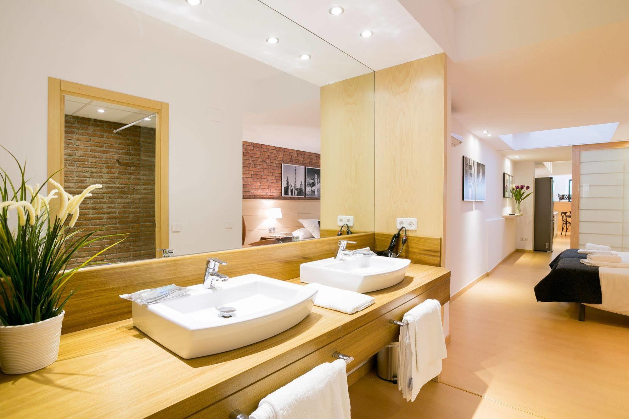 Apartamento Serennia Cest Arc De Triomf Barcelona