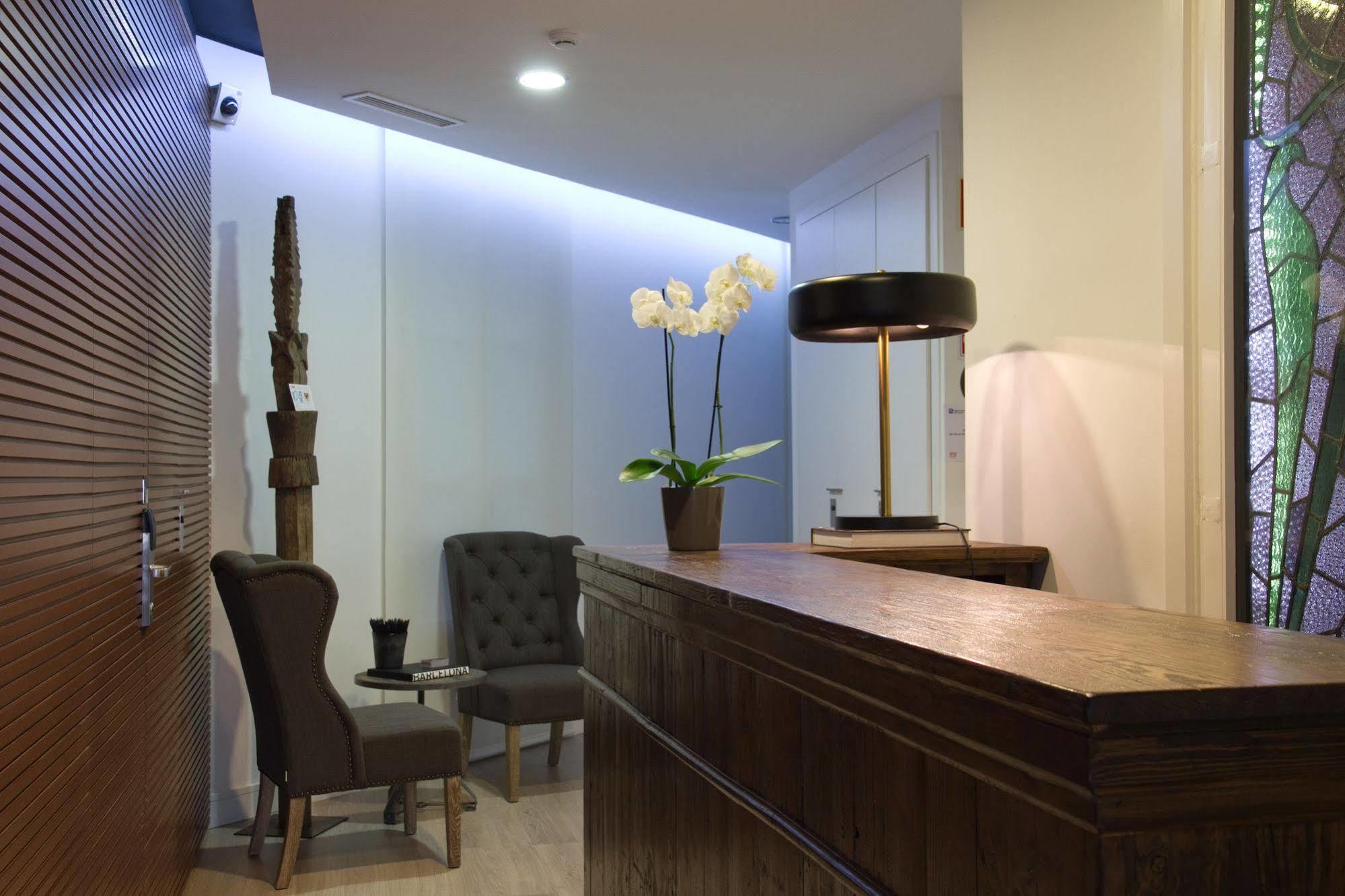 The 8 Boutique 3*