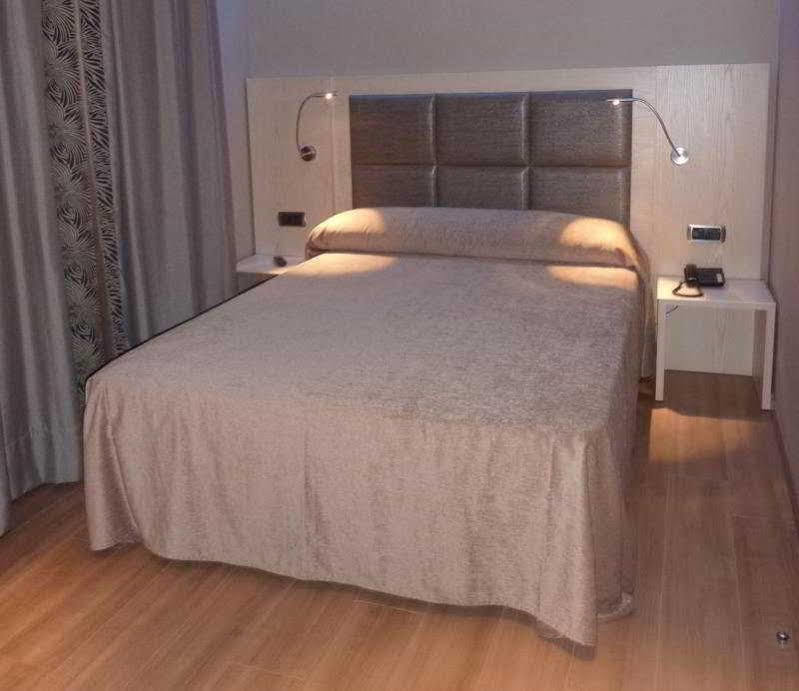 Hotel House 3*