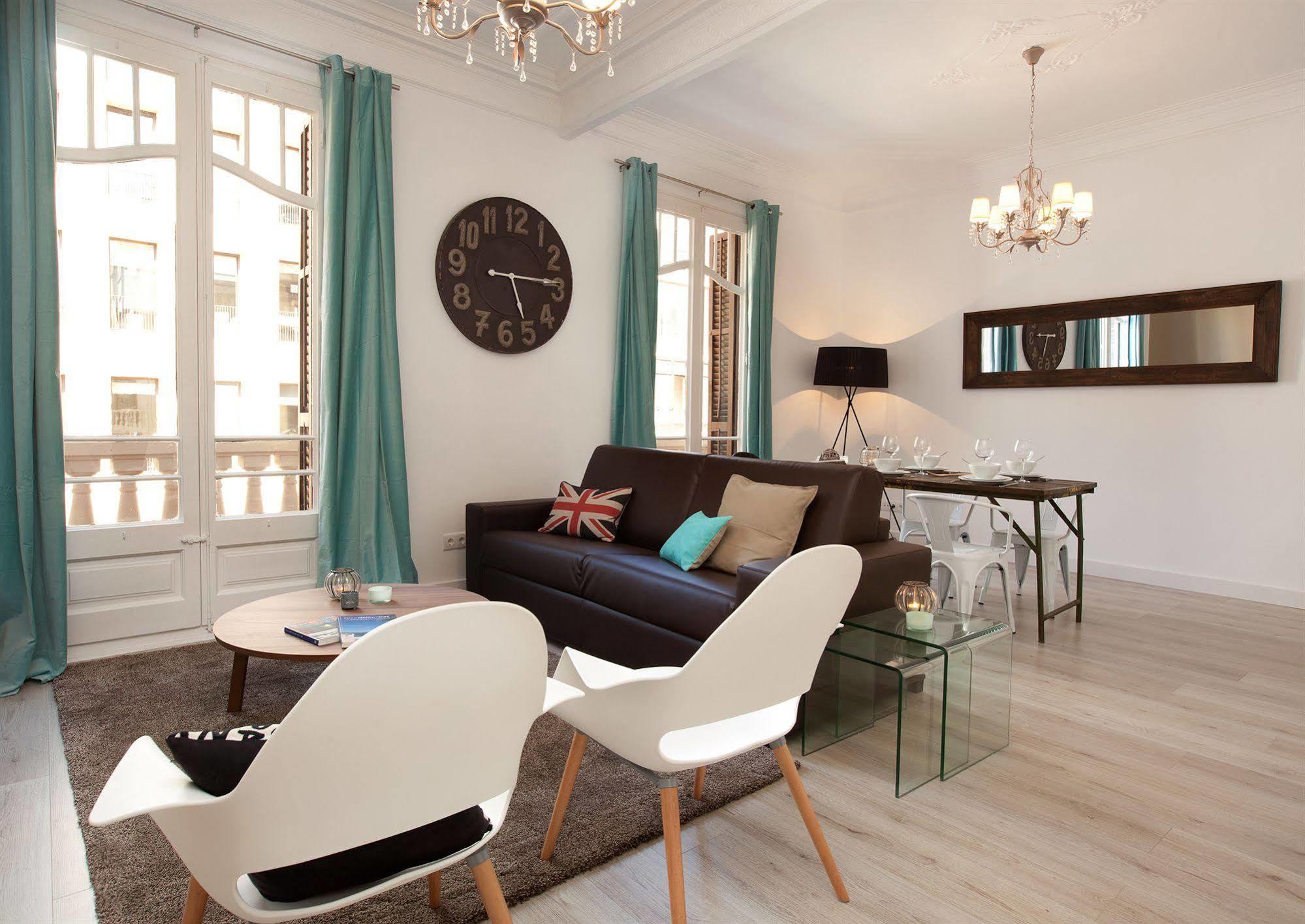Click&flat Seneca * Barcelona
