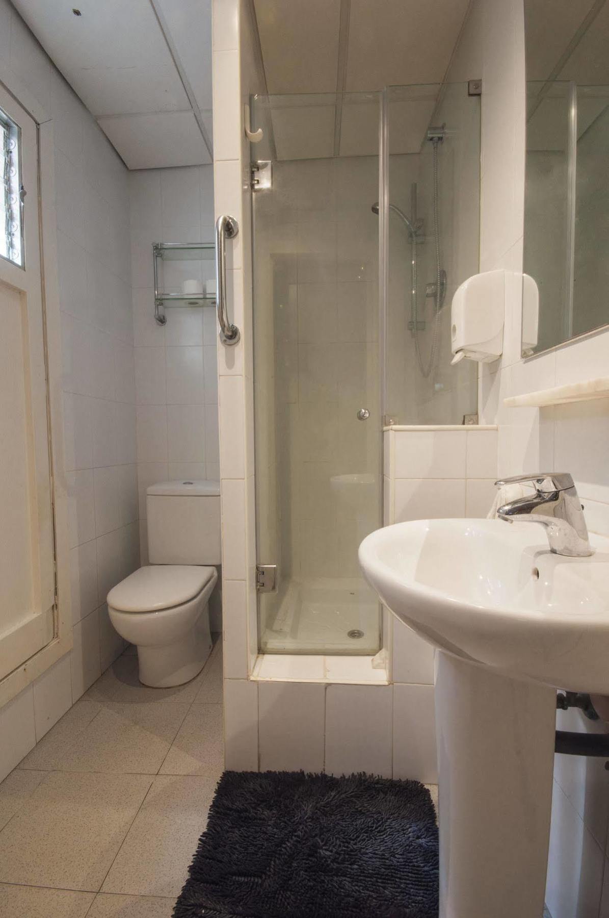 Residencia Albergue Studio Barcelona