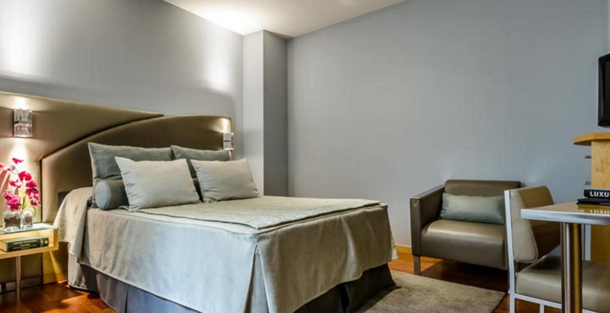 Sansi Diputació Hotel 4*