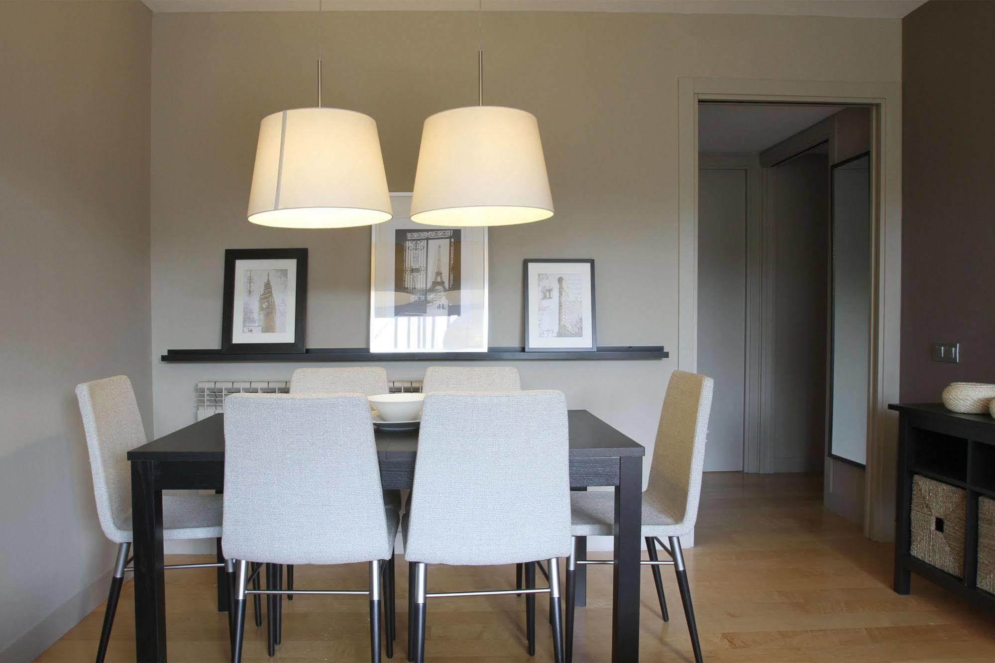 Passeig De Gracia Sun Balcony 2 Bedrooms *
