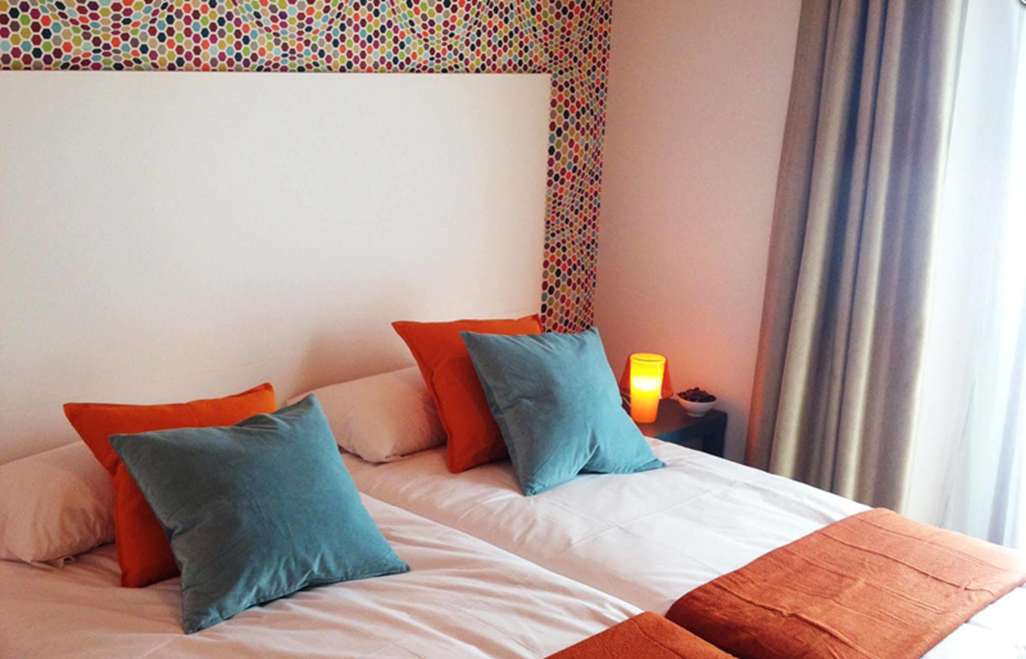 The 592 - Adults Only 3*